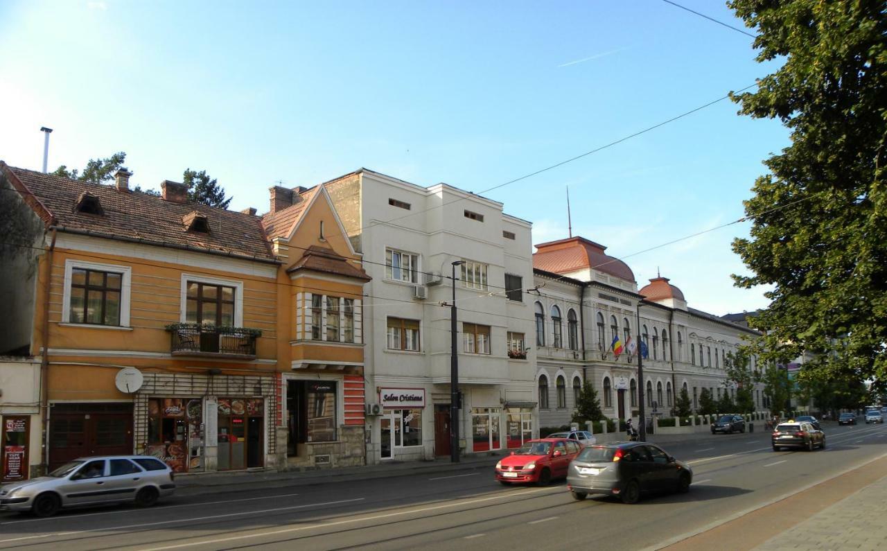 Апартаменты Modern Old Town Ap. Baritiu Клуж-Напока Экстерьер фото